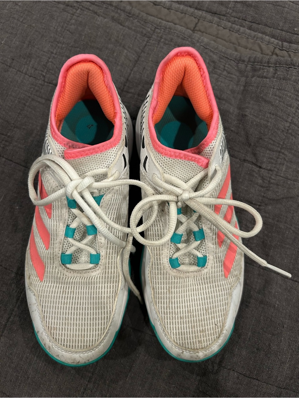 Adidas Adizero Ubersonic 4 / Adizero Club Junior